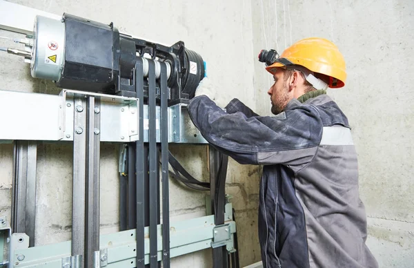 Troubleshooting Common Elevator Problems: Which Lift Parts Need a Check First?