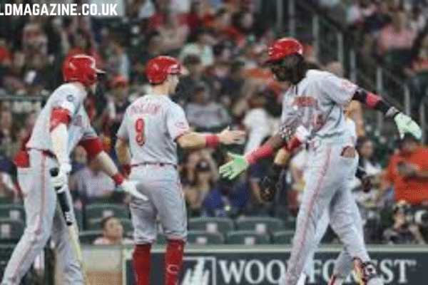 cincinnati reds vs houston astros match player stats